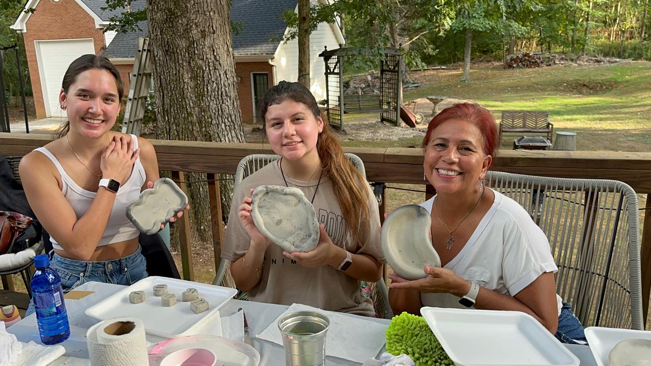 FRIDAY, OCTOBER, 24TH!!! CUMMING! CONCRETE CREATIONS: Create your own concrete trays set
