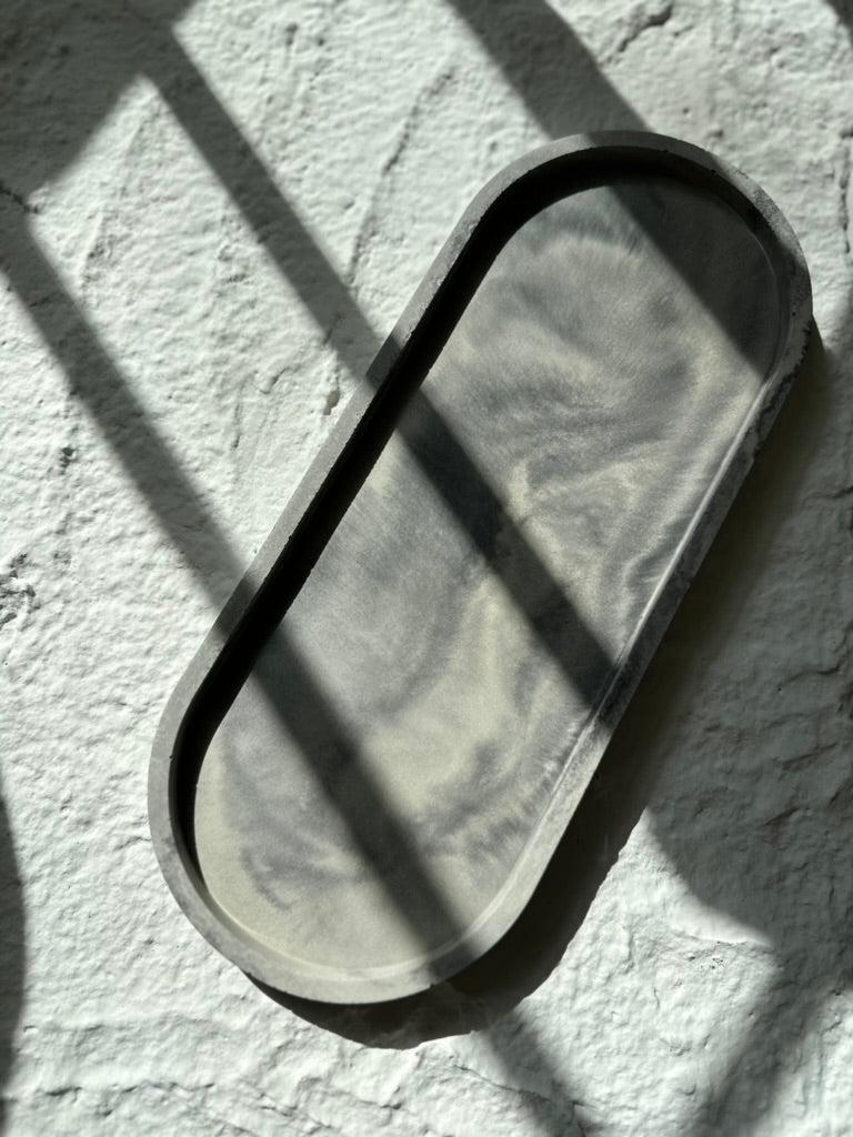 Big Oval Concrete Organizer