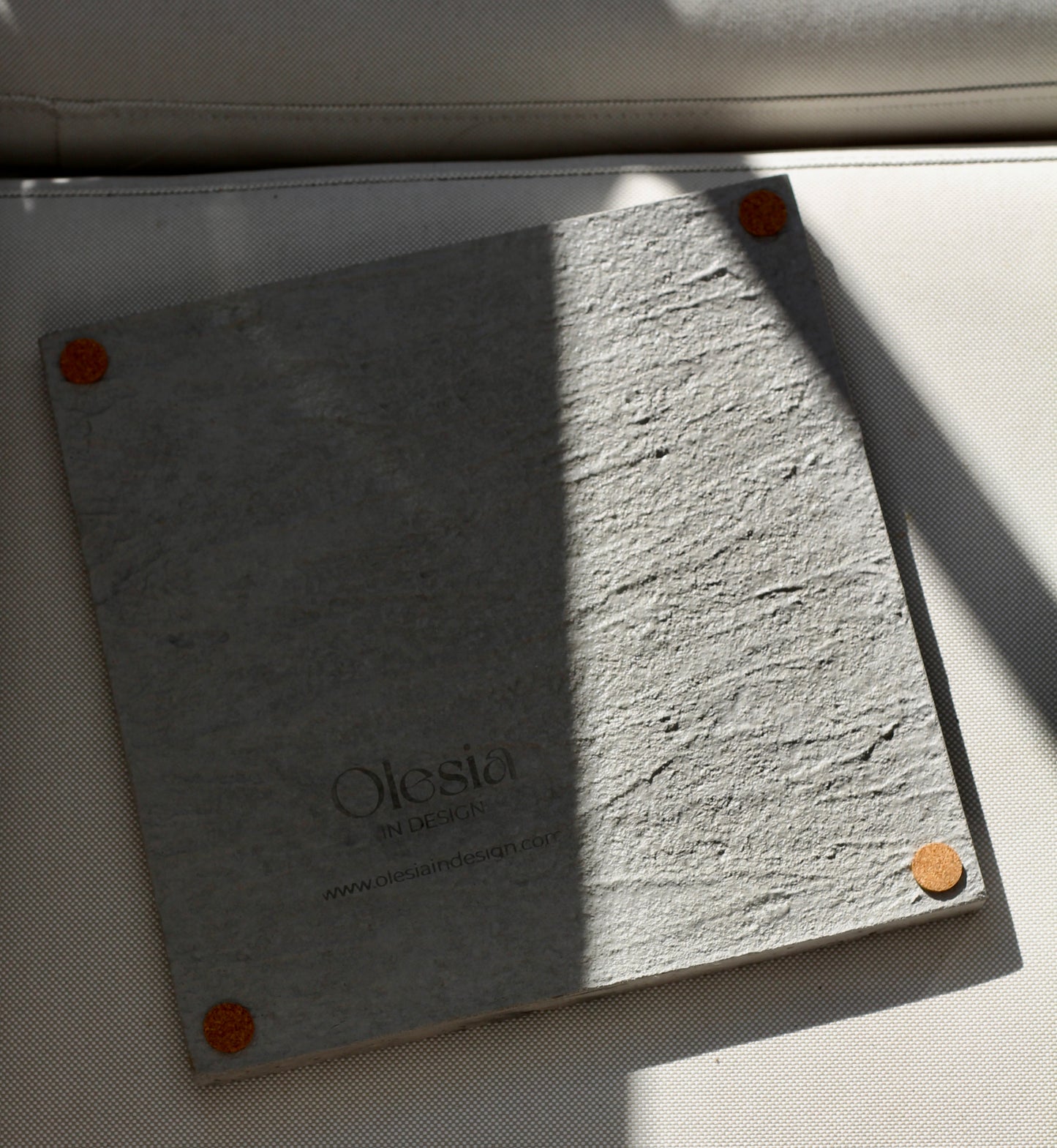 Handmade Concrete Tray: Modern Jewelry & Candle Holder, Natural pore stone Style