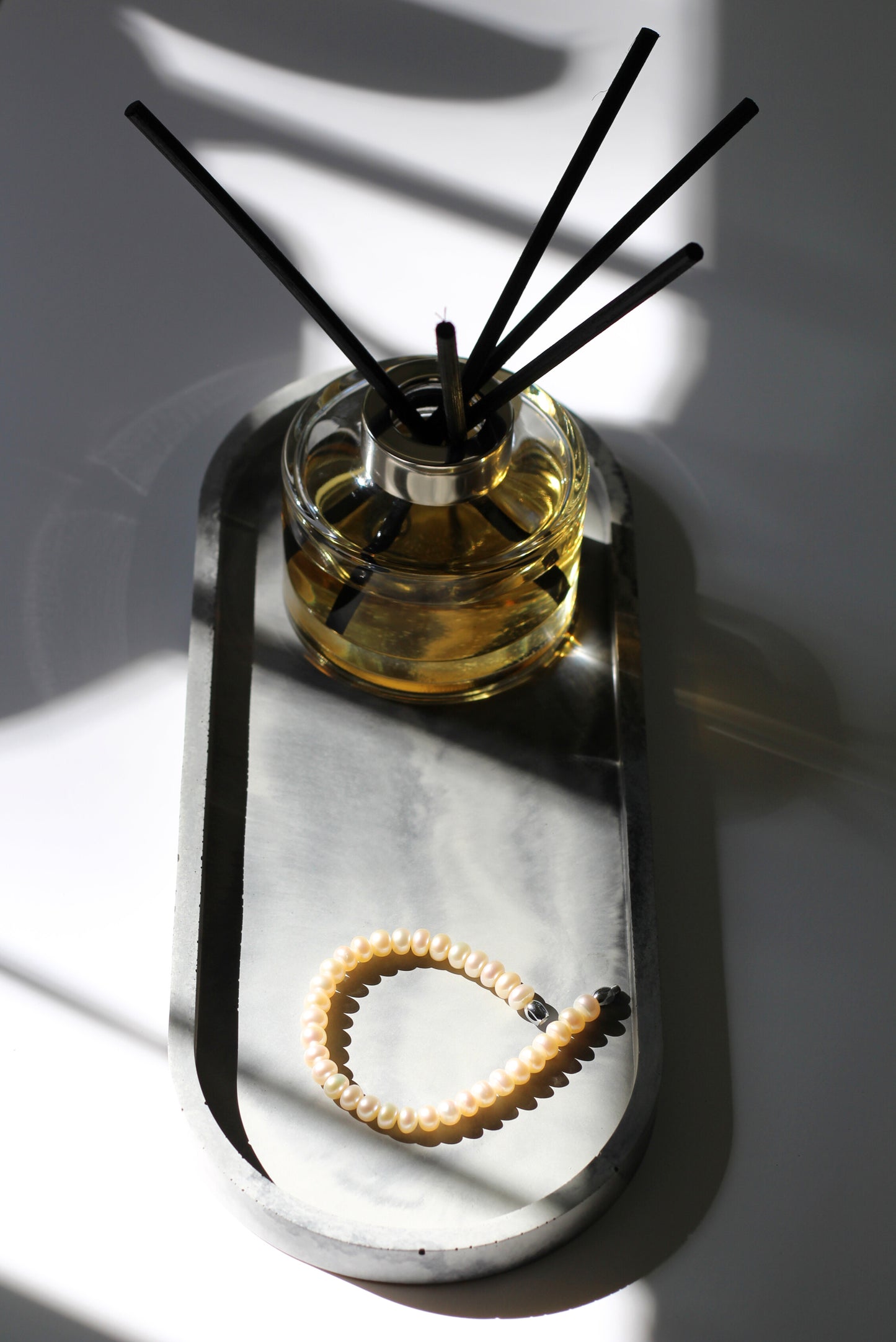 Big Oval Concrete Organizer
