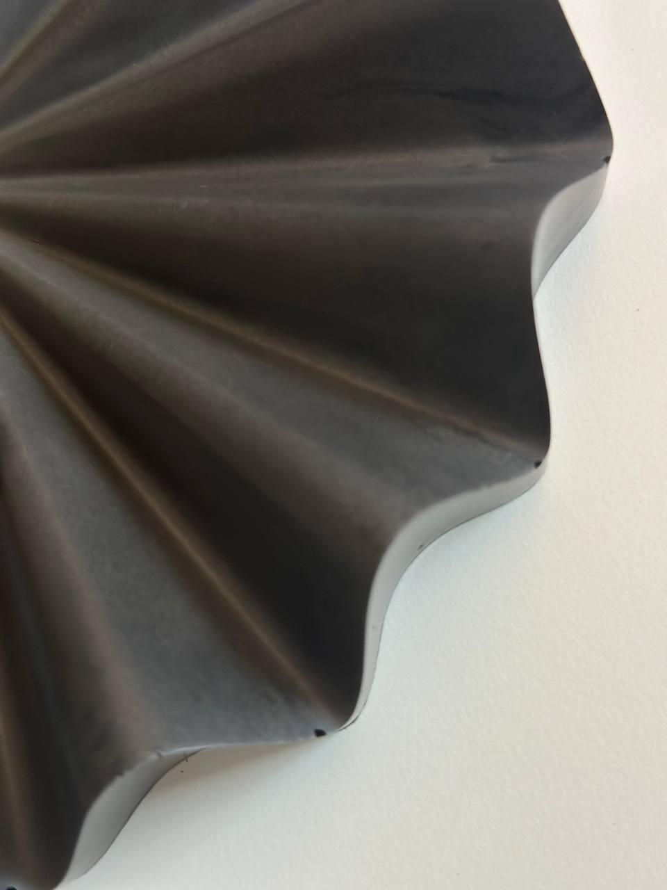 Handmade Dark Gray Concrete Tray: Wavy Edge Jewelry & Vanity Organizer