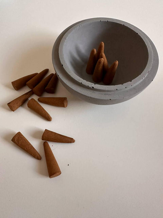 Palo Santo Incense Cones: Natural Handmade Aromatherapy Scents