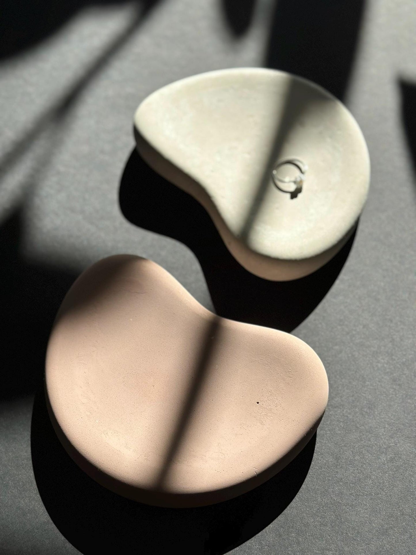 Handmade Concrete Trinket Tray: Scandinavian Jewelry Holder, Soap Dish